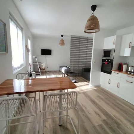 Spacieux Dans Résidence Avec Parking Privé Clermont-Ferrand