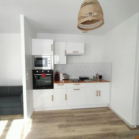 Spacieux Dans Résidence Avec Parking Privé Apartamento Clermont-Ferrand